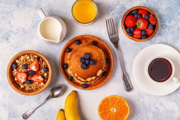 Guida alla Colazione Proteica: un viaggio tra benessere e sapori biologici